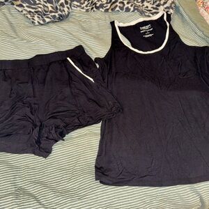 EUC Torrid size 1 pajama set